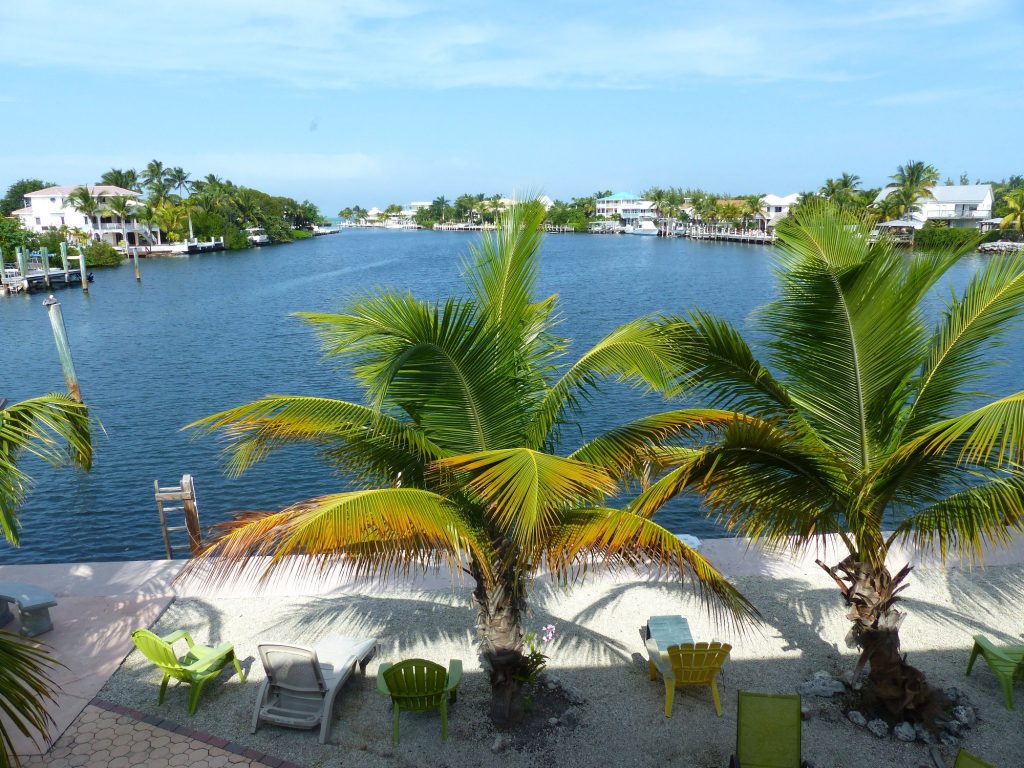 9752-9754 Aviation Blvd, Marathon,FL Florida Keys Vacation Rental House Waterfront